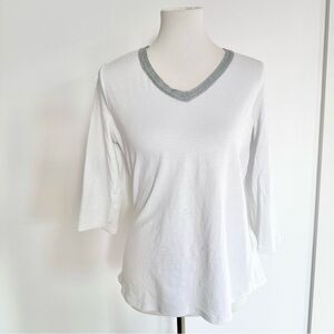 Tribal White V-Neck 3/4 Length Sleeve Top with Silver Sparkling Trim Petite Smal